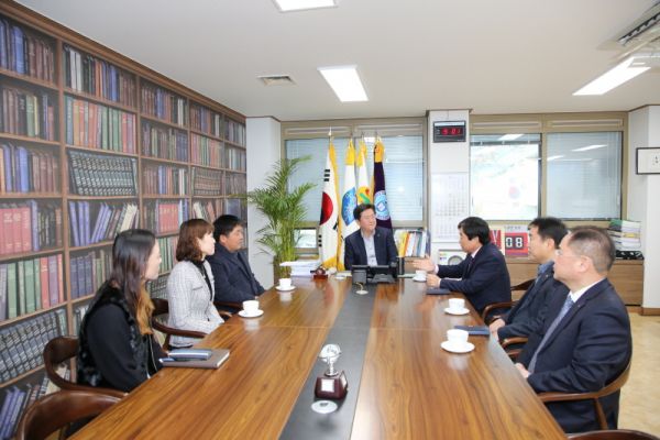 전곡농협, 설명절 이웃돕기 백미 750포 기탁