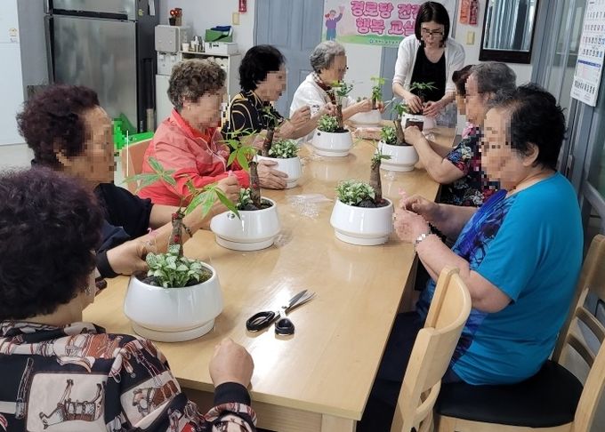 평택시 송탄보건소, 2025년 하반기 경로당 건강행복교실 운영
