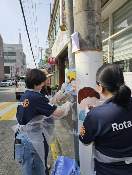 수원시 장안구 조원1동, 전신주 미화 작업 실시