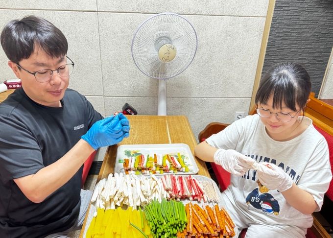 “우리 가족이 만든 명절의 온기” 가평군자원봉사센터 가족봉사단 명절음식 나눔 봉사활동 진행