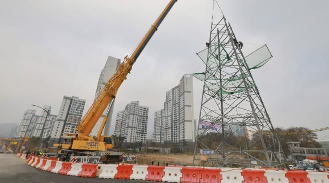 과천지식정보타운 송전탑 철거 본격화…도시환경 개선 속도 낸다