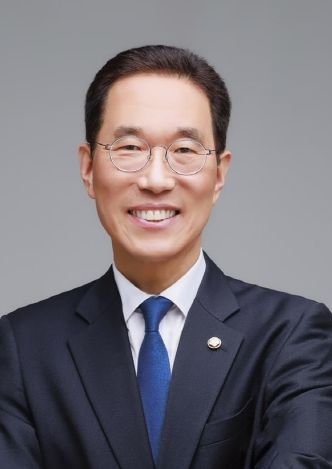 더불어민주당 김주영 국회의원(경기 김포갑, 국회 기후에너지환경노동위원회 간사)