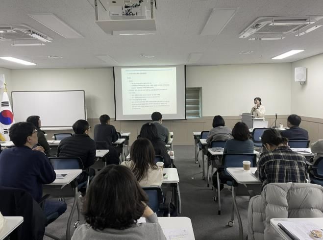 구리시, 의료·요양 통합 돌봄 담당자 역량 강화 교육 실시